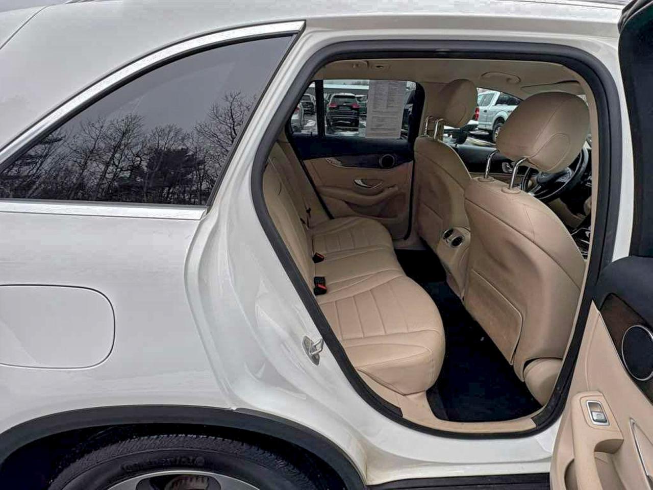 MERCEDES-BENZ GLC-CLASS 300 4MATIC