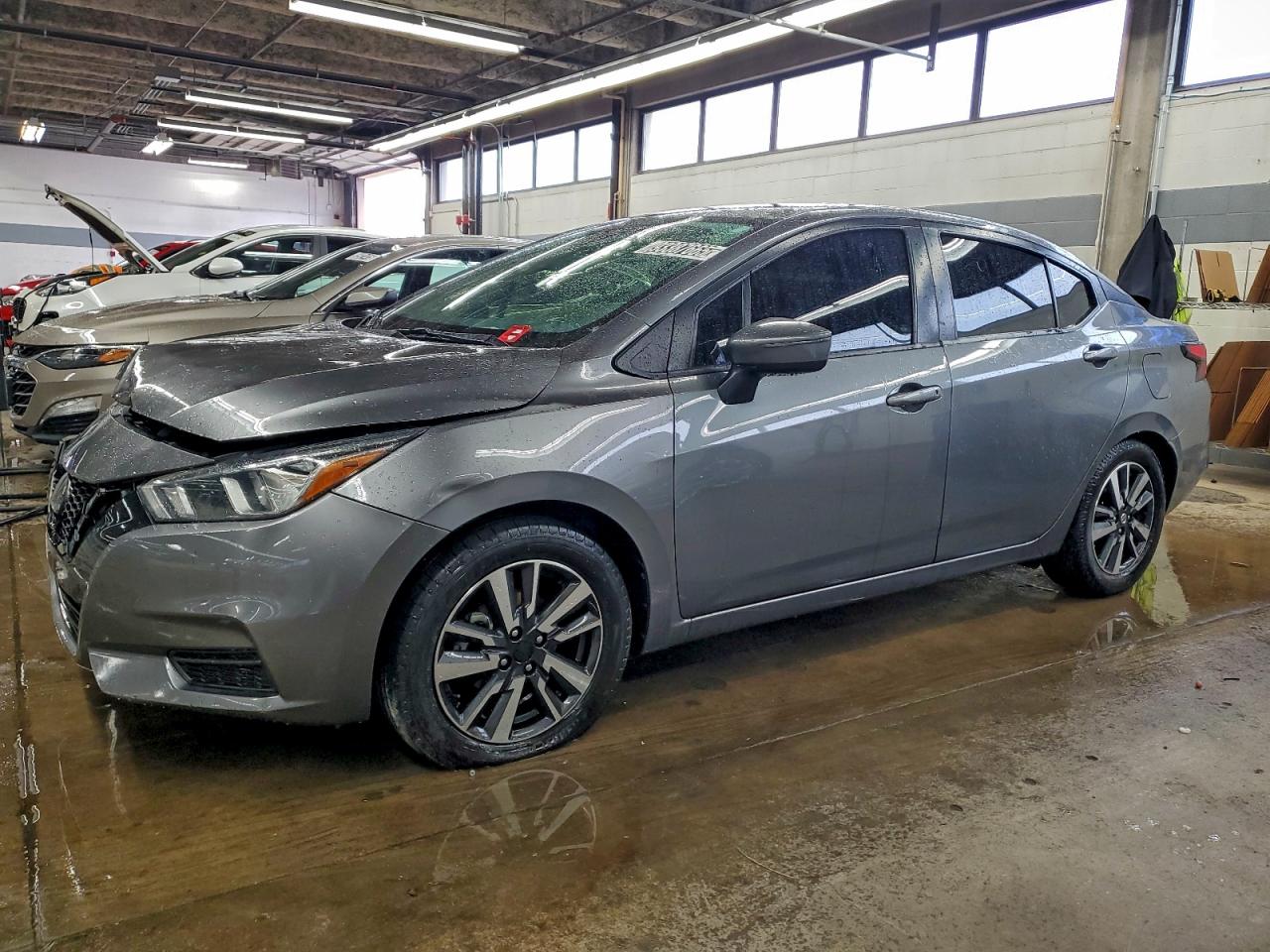 Lot #3318965912 2021 NISSAN VERSA SV