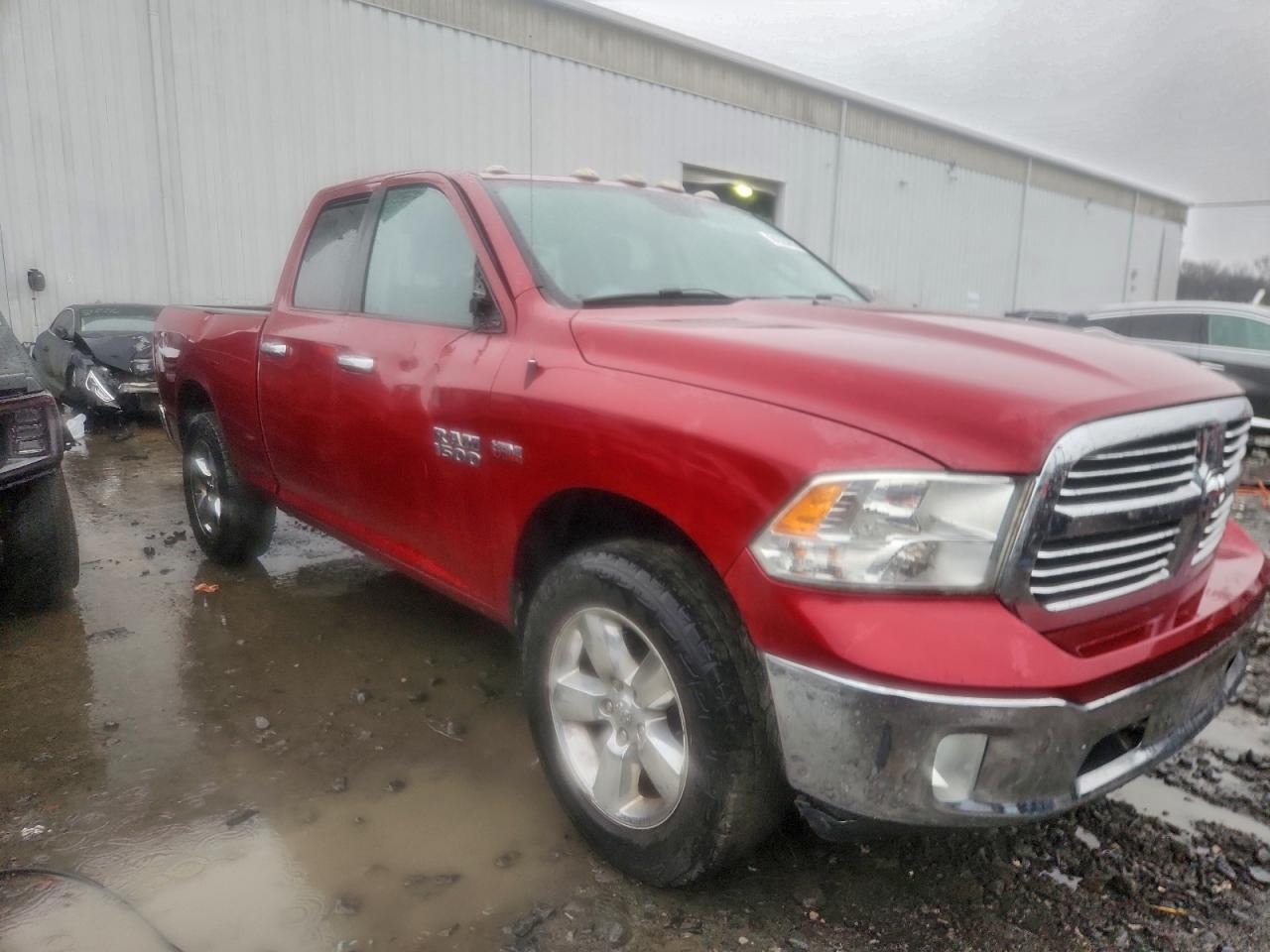 RAM 1500 SLT