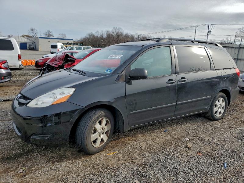 2010 TOYOTA SIENNA CE #3312321779