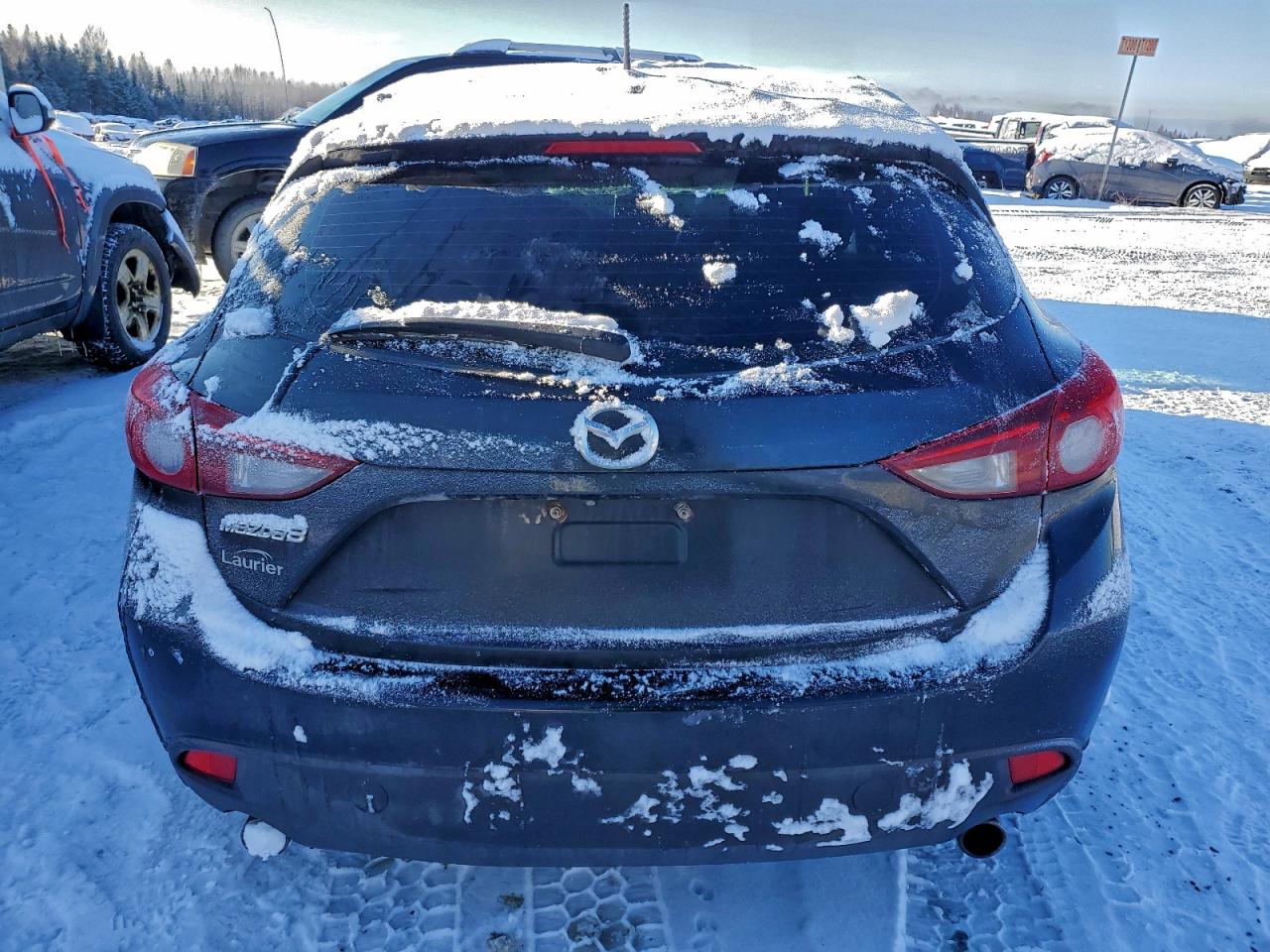 MAZDA 3 TOURING