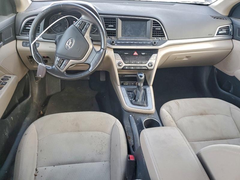 2017 HYUNDAI ELANTRA SE #3302909107