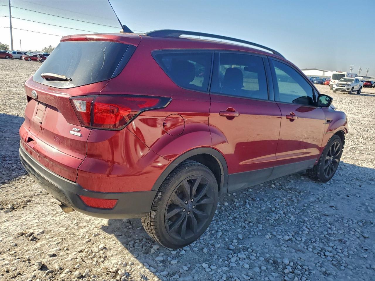 FORD ESCAPE SE