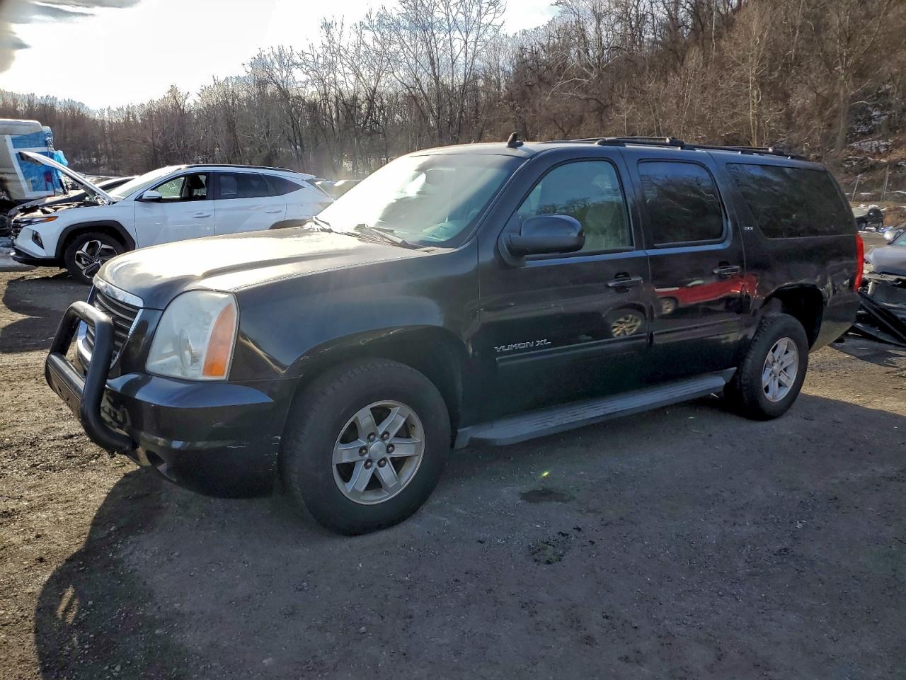 GMC YUKON K1500 SLT