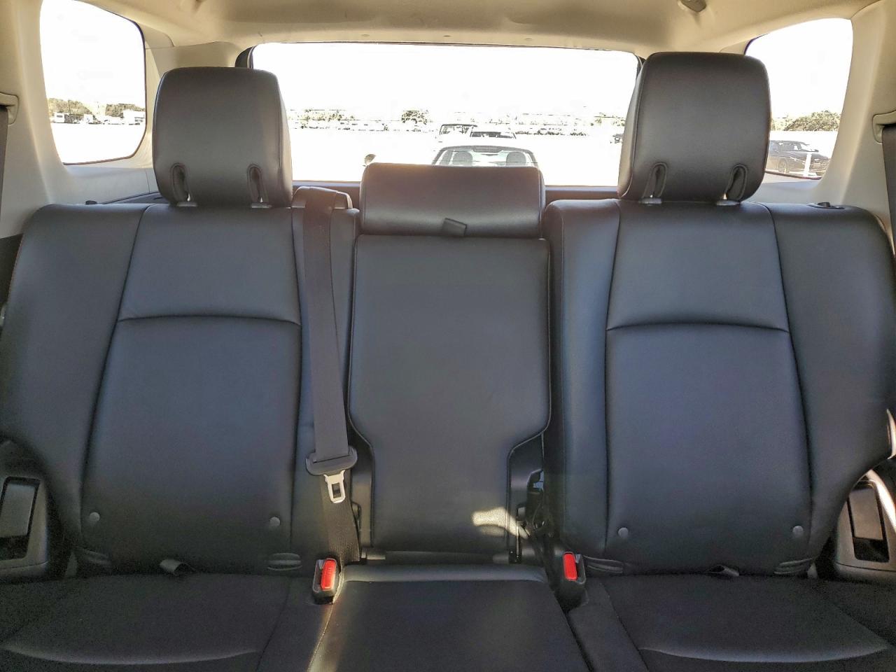 TOYOTA 4RUNNER SR5/SR5 PREMIUM