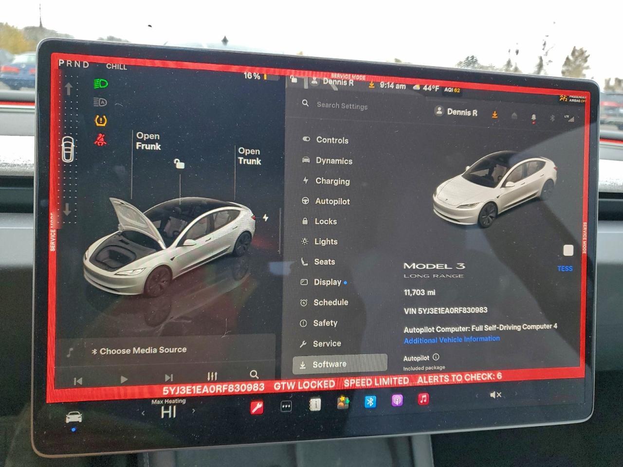 TESLA MODEL 3