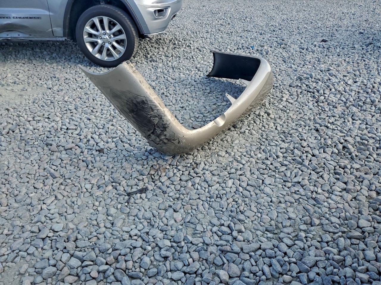 Lot #3302879957 2005 TOYOTA CAMRY LE