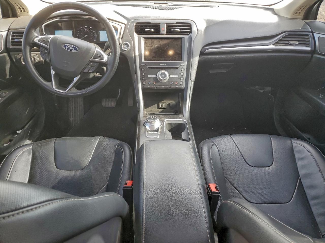 FORD FUSION TITANIUM