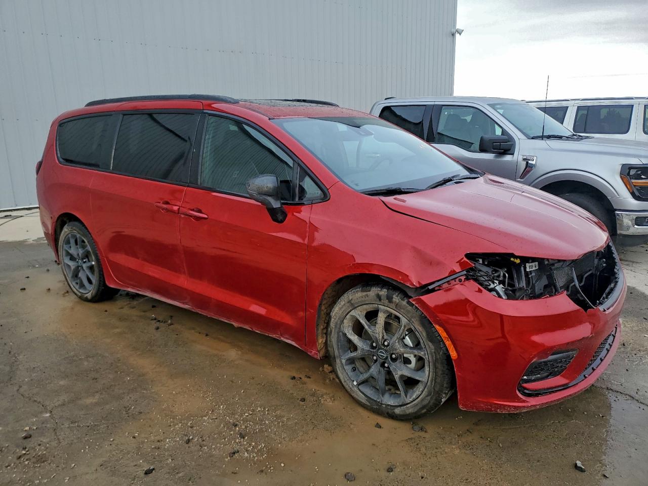 CHRYSLER PACIFICA LIMITED