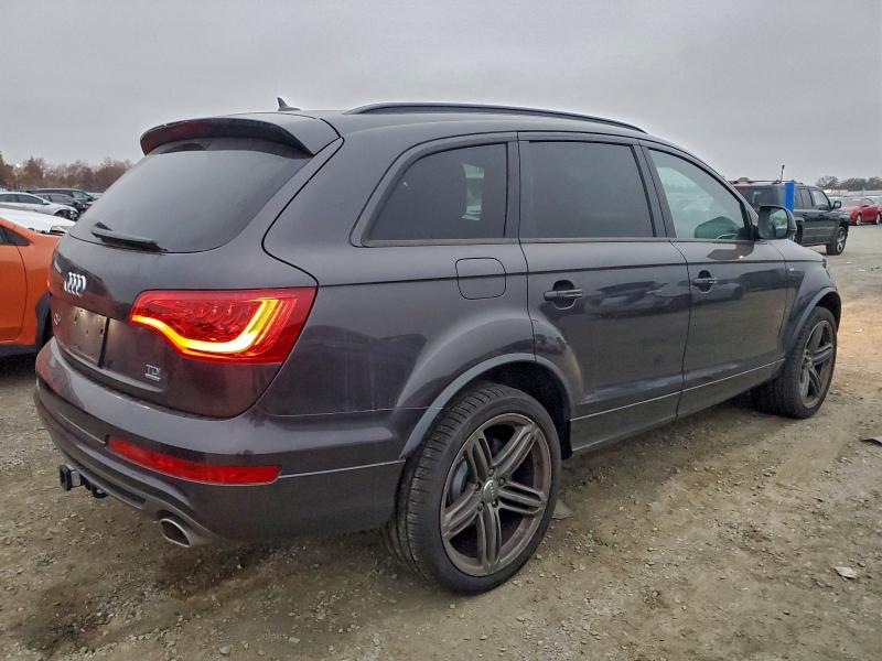 2015 AUDI Q7 TDI PRE #3312357790