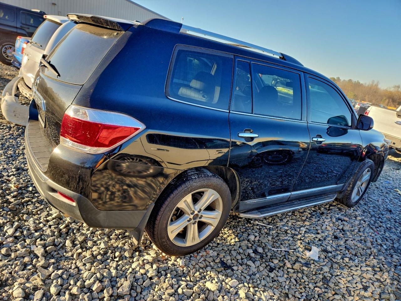 Lot #3316819399 2013 TOYOTA HIGHLANDER