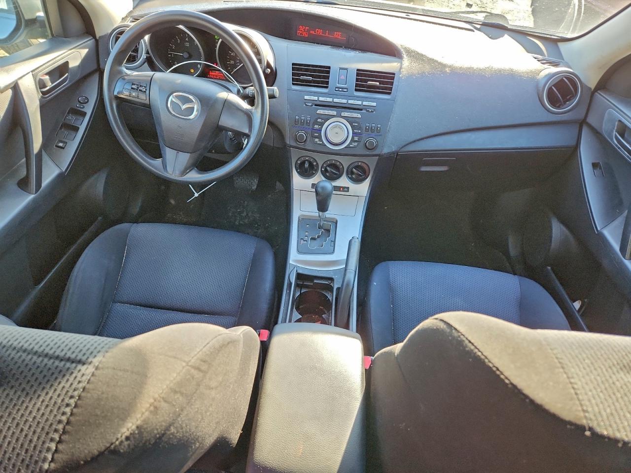 MAZDA 3 I
