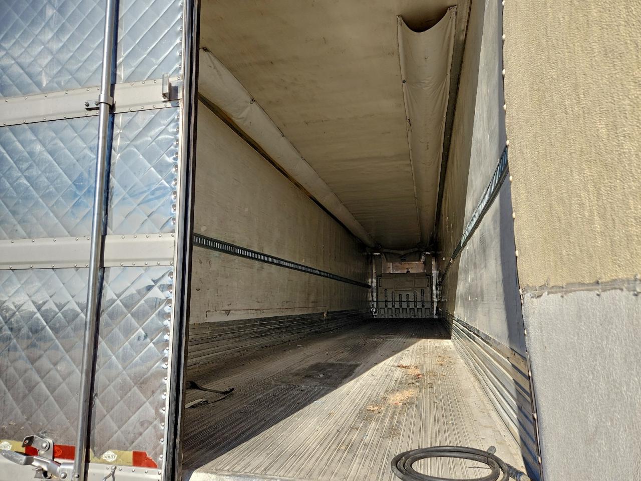 Lot #3310353958 2011 UTIL TRAILER