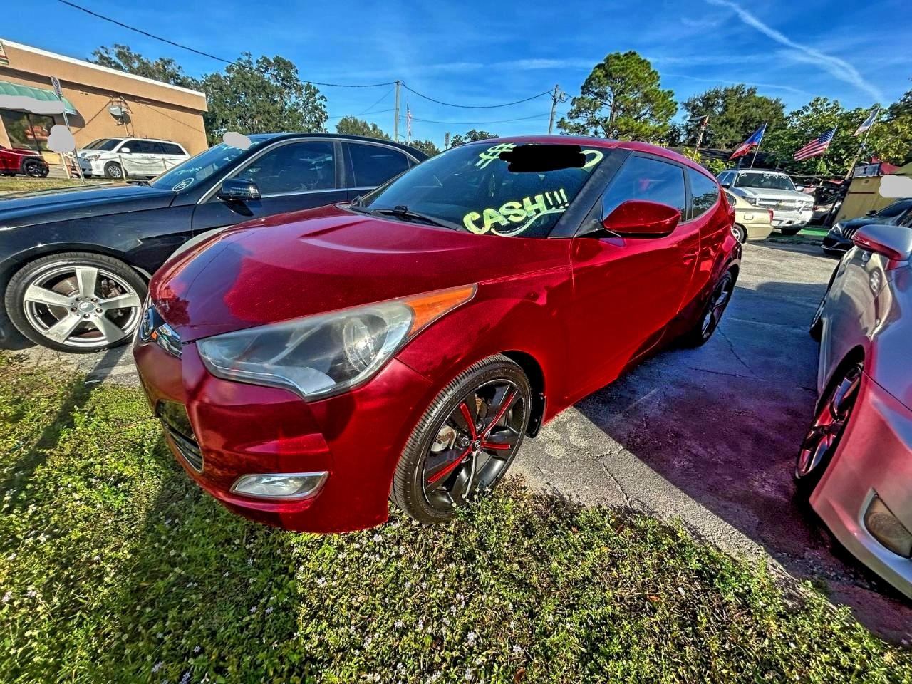 HYUNDAI VELOSTER