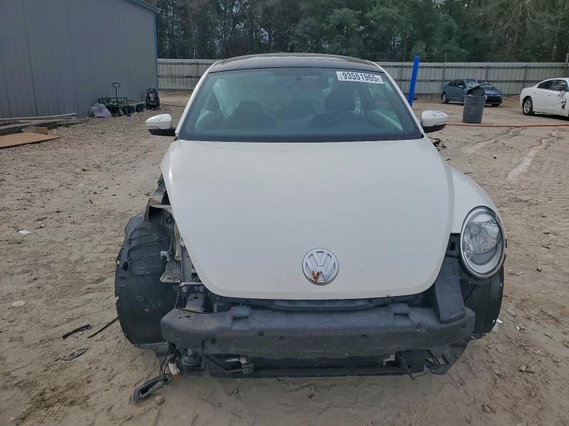 2013 VOLKSWAGEN BEETLE #3301810335