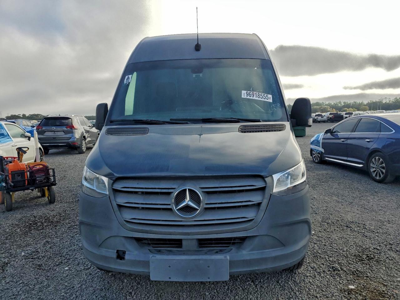Lot #3318878966 2019 MERCEDES-BENZ SPRINTER 2