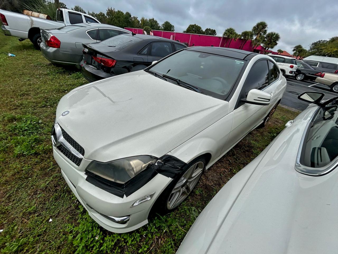 MERCEDES-BENZ C-CLASS 250