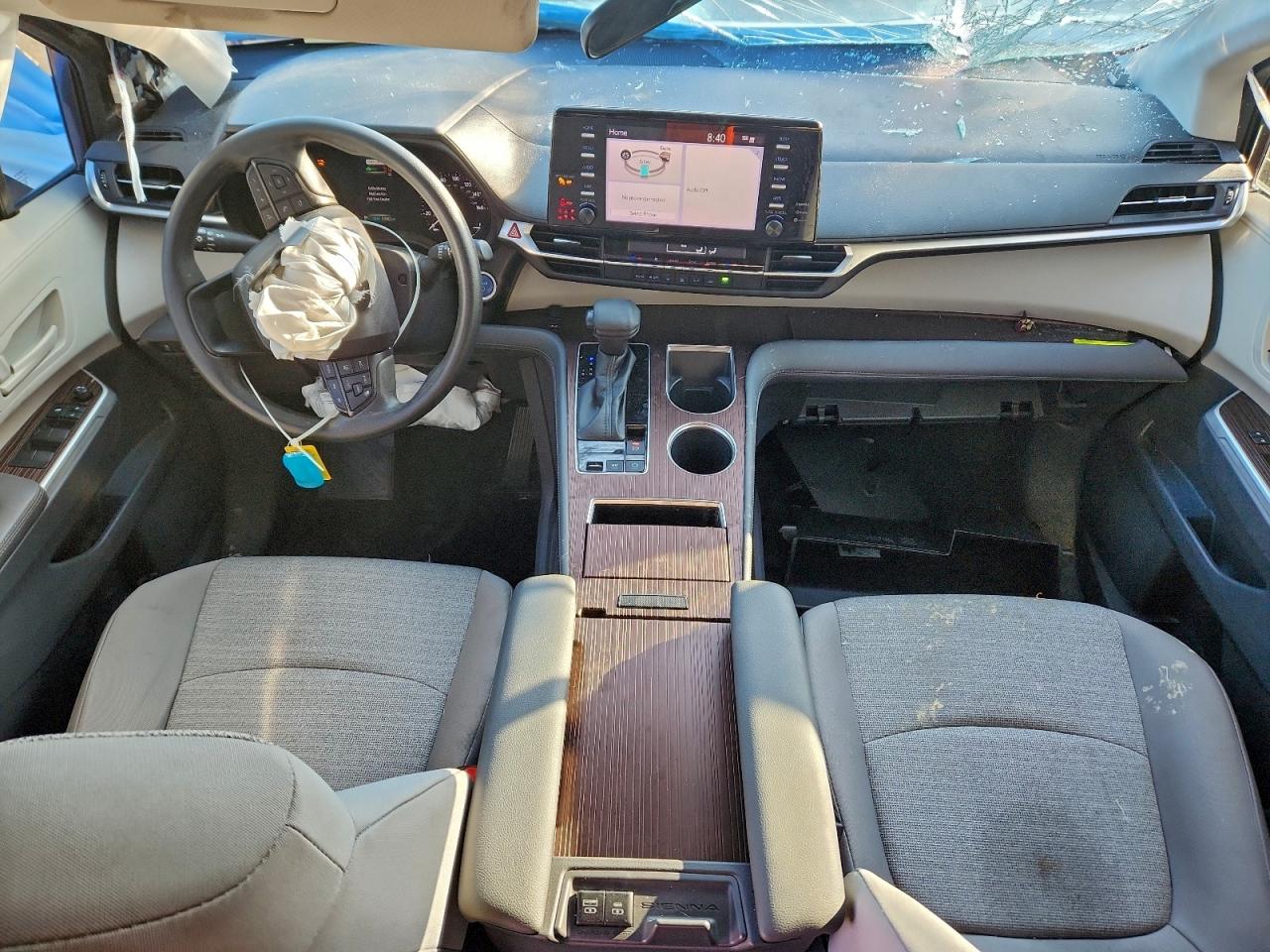 Lot #3306409526 2022 TOYOTA SIENNA LE