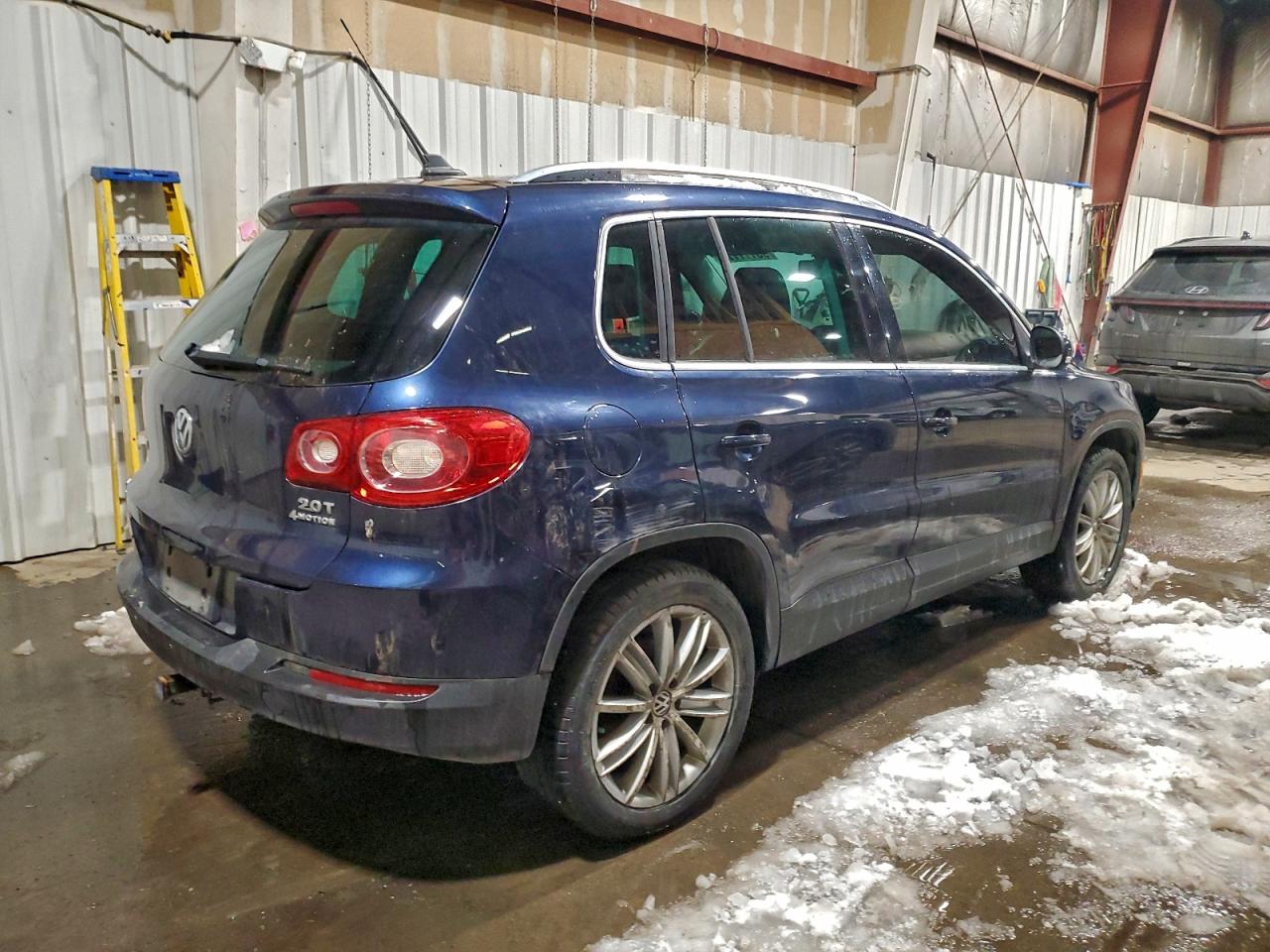 VOLKSWAGEN TIGUAN S