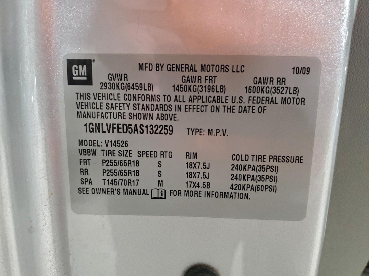 Lot #3310393009 2010 CHEVROLET TRAVERSE L