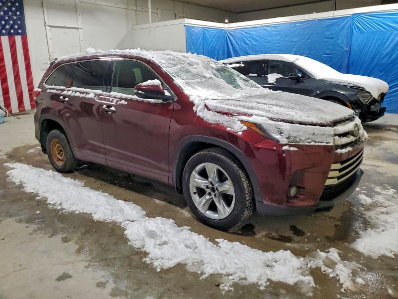 2017 TOYOTA HIGHLANDER #3303789424