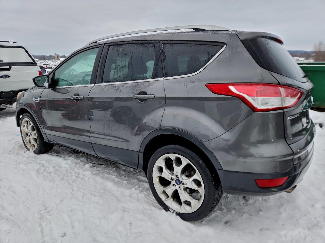 FORD ESCAPE TITANIUM