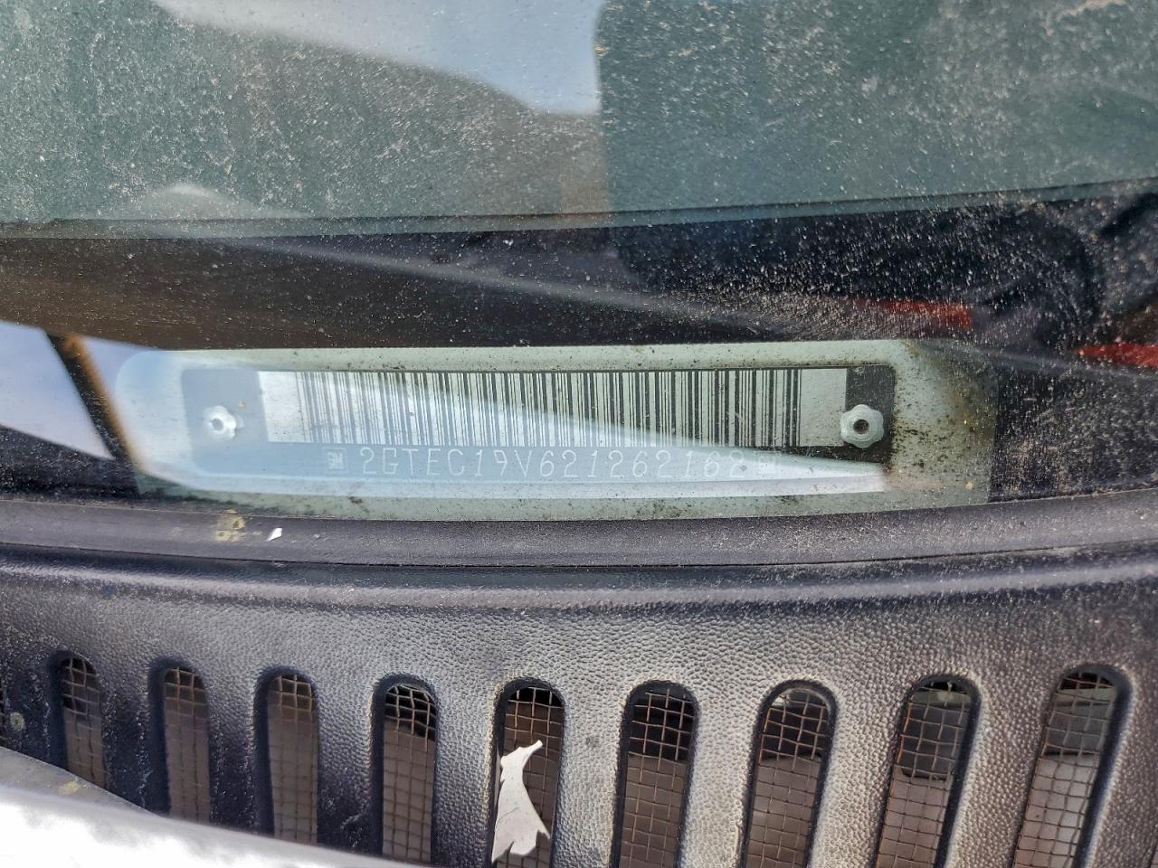 Lot #3318885937 2002 GMC NEW SIERRA