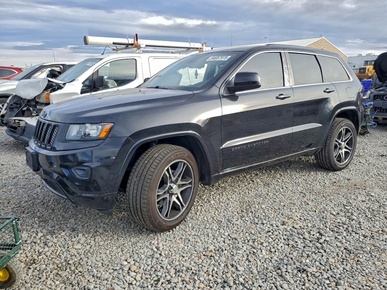 JEEP GRAND CHEROKEE LAREDO