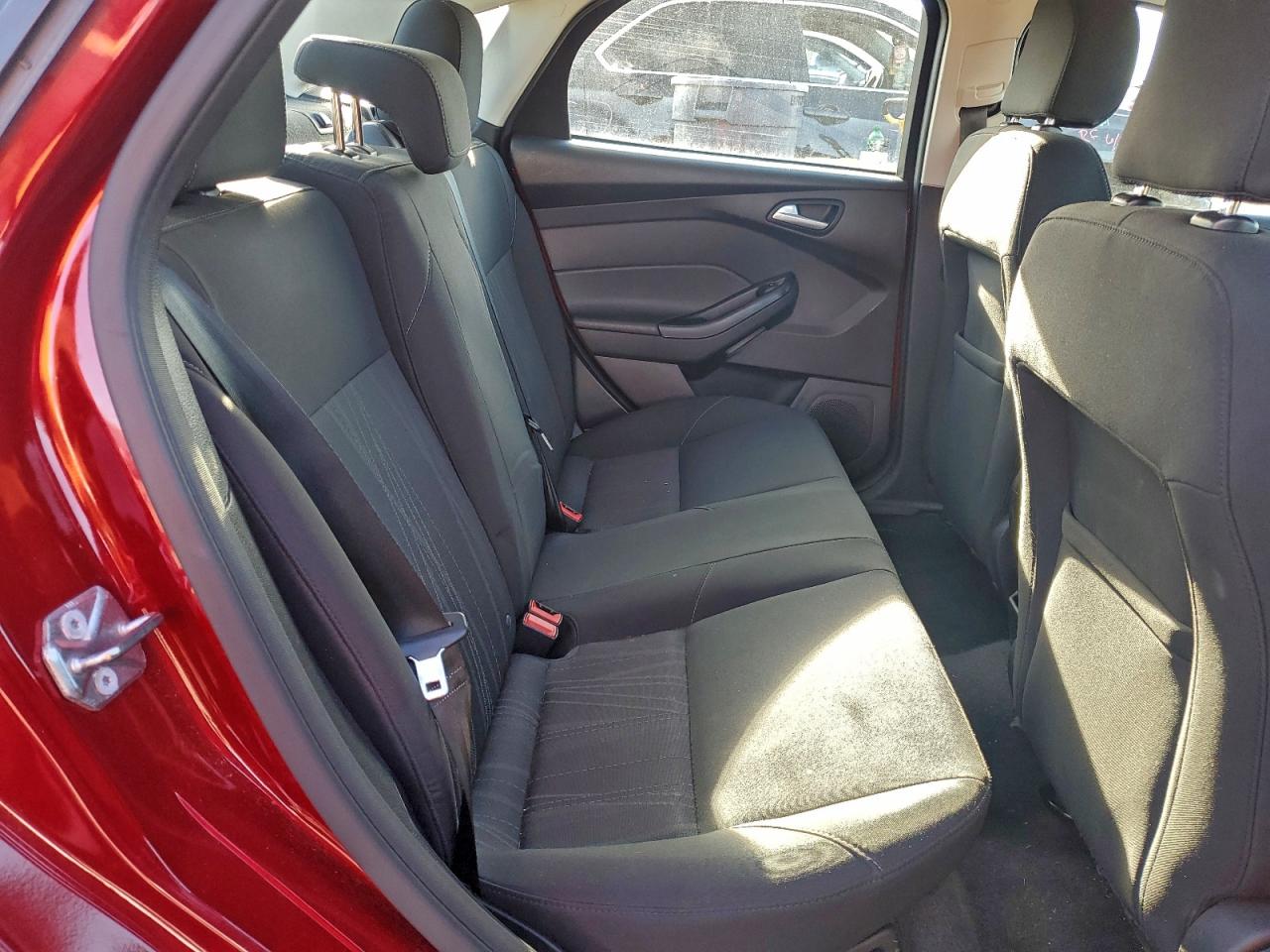 Lot #3311622223 2016 FORD FOCUS SE