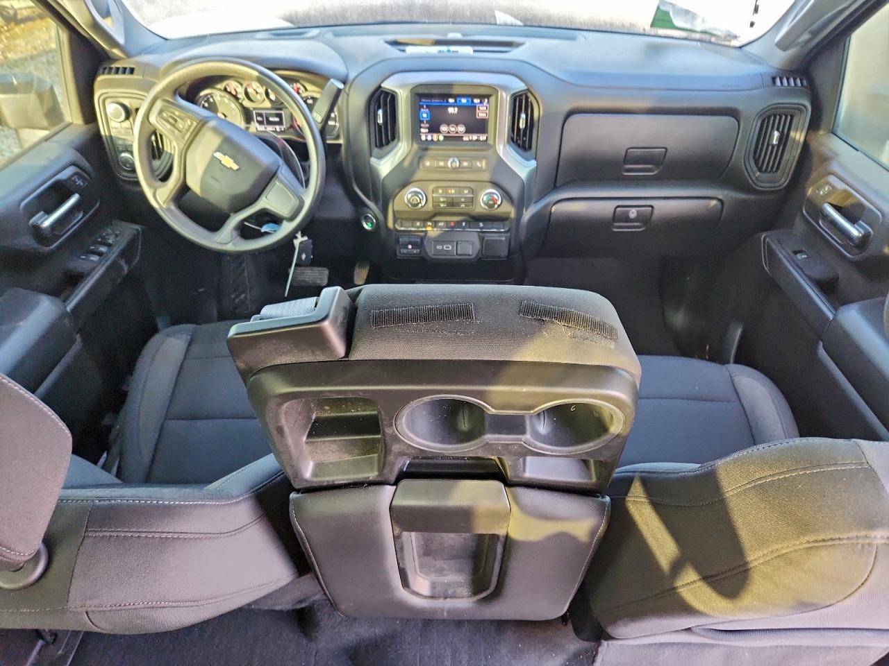 CHEVROLET SILVERADO K2500 CUSTOM