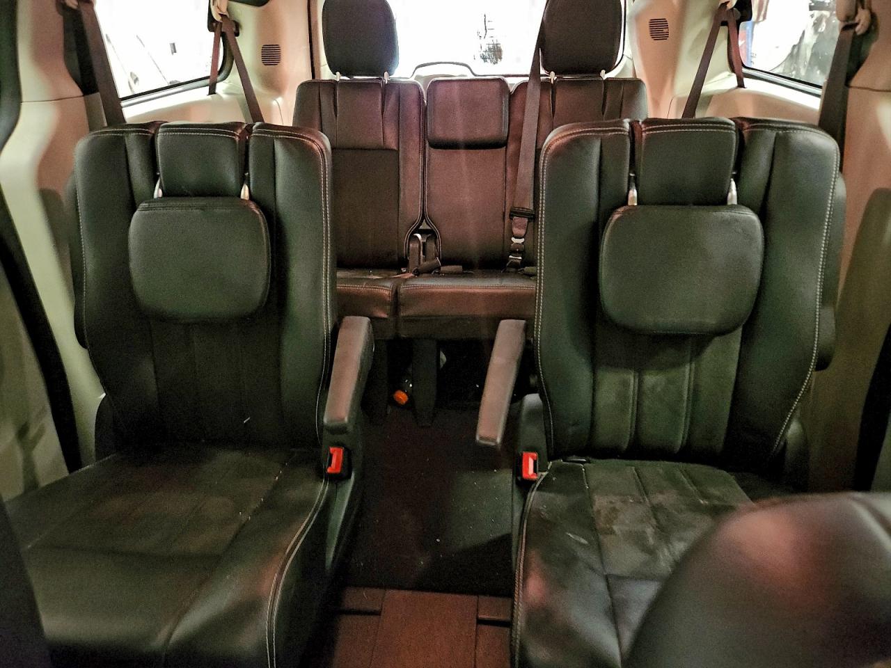 DODGE GRAND CARAVAN SXT