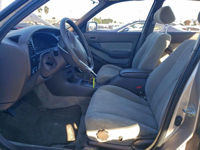 1993 TOYOTA CAMRY LE #3315739358