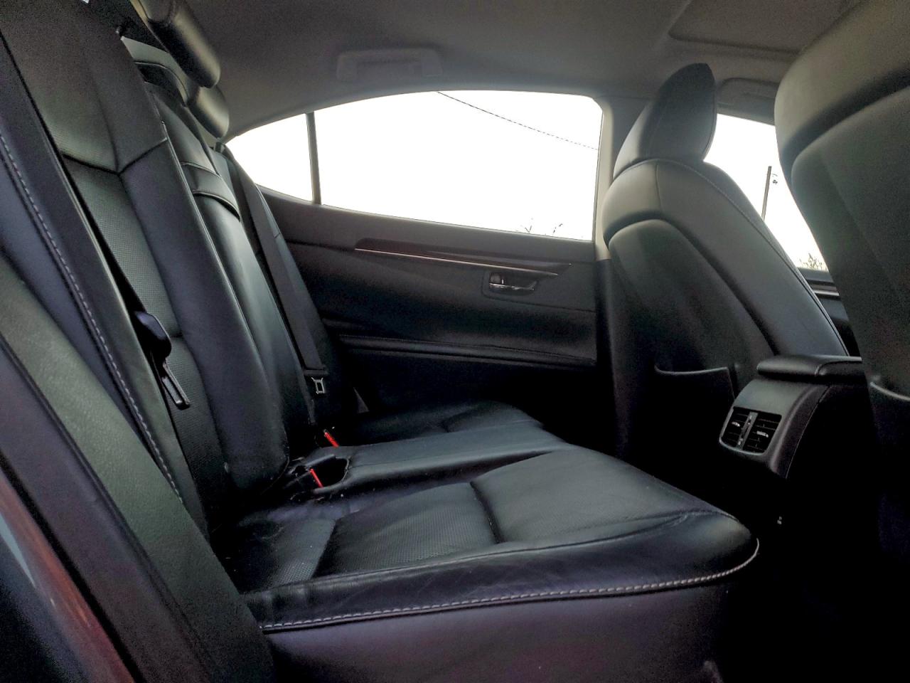 Lot #3318871944 2015 LEXUS ES 350