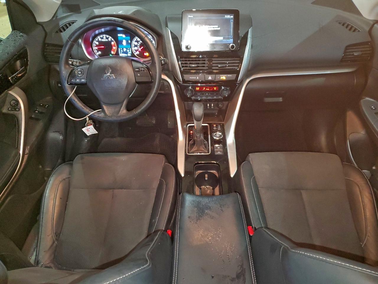 MITSUBISHI ECLIPSE SE