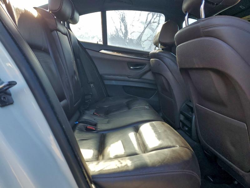 2016 BMW 535 I #3312428624