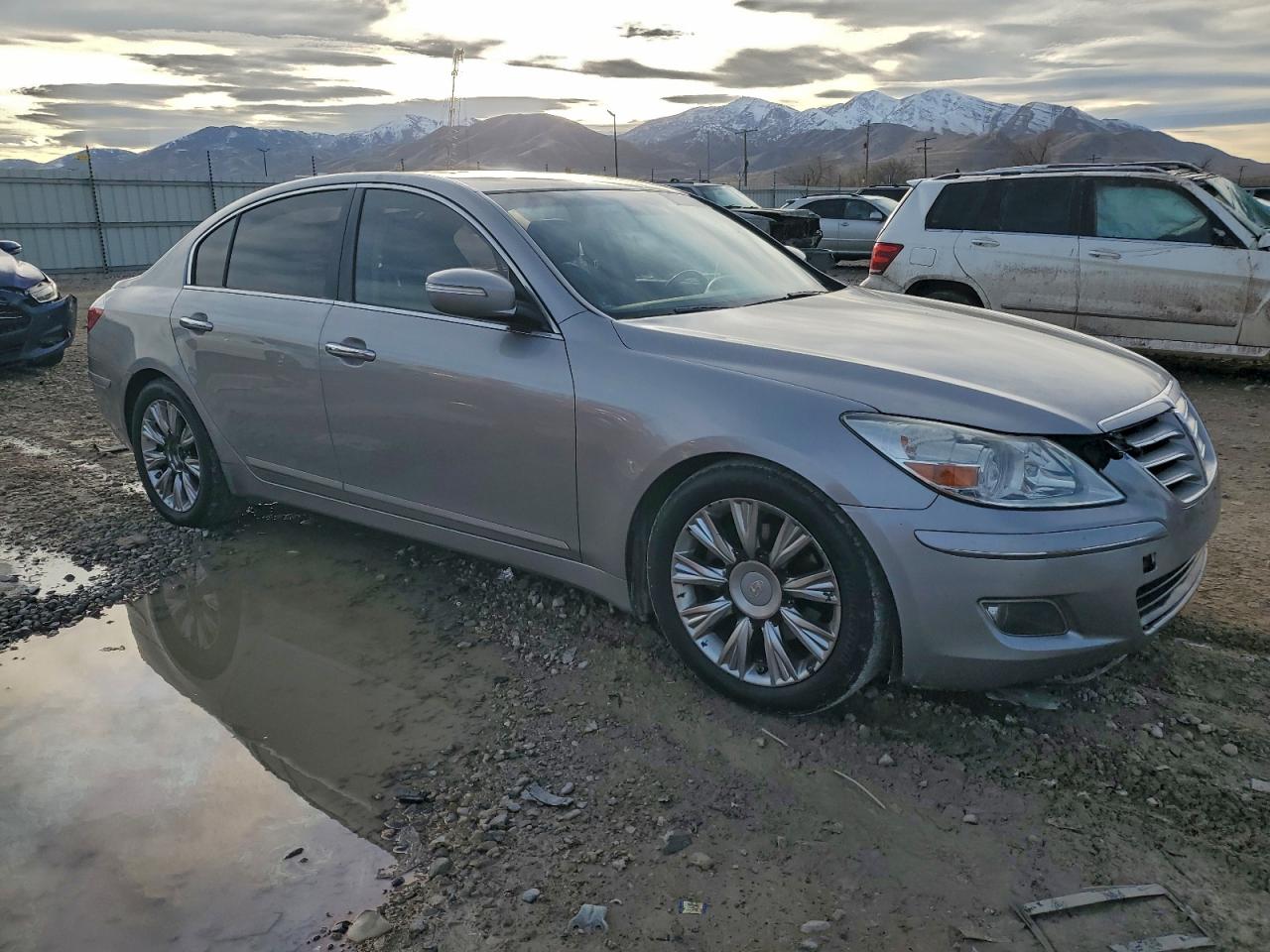 HYUNDAI GENESIS 3.8L