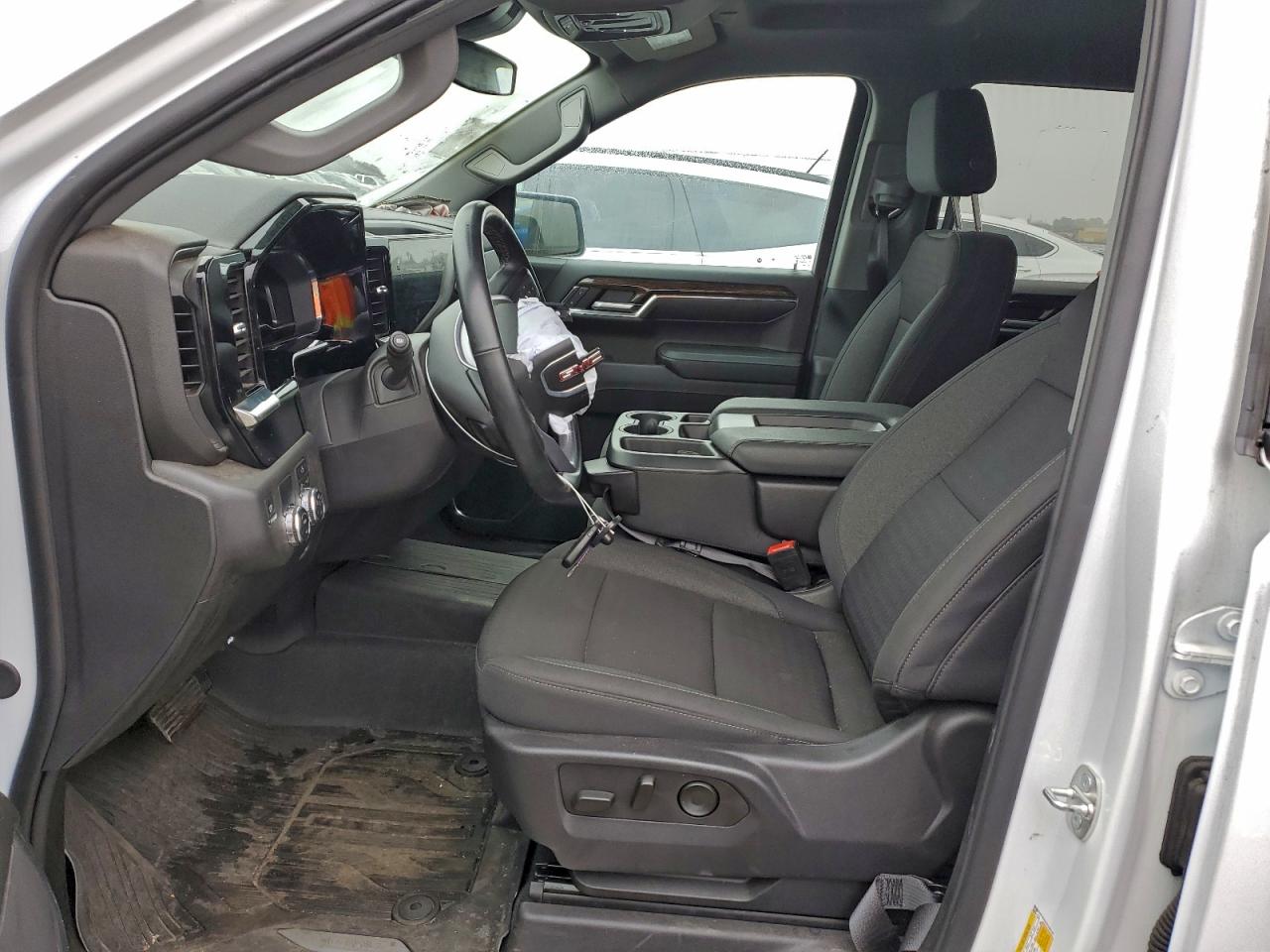 Lot #3316804397 2024 GMC SIERRA C15