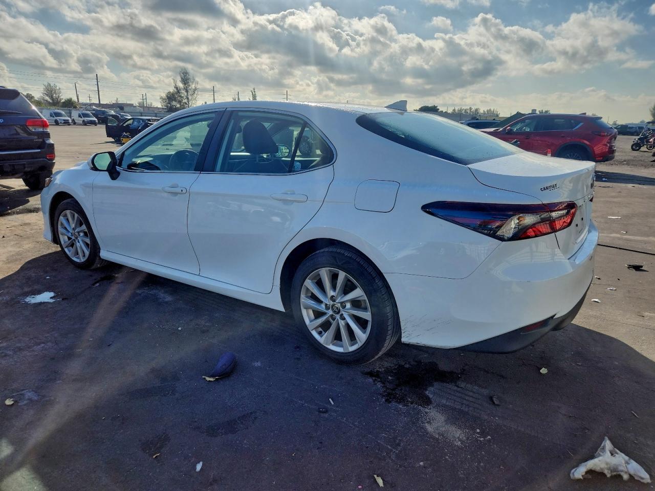 Lot #3311524232 2022 TOYOTA CAMRY LE