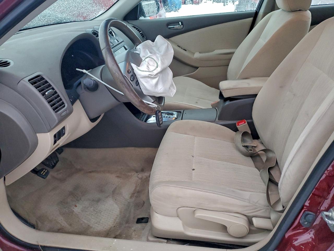 NISSAN ALTIMA BASE