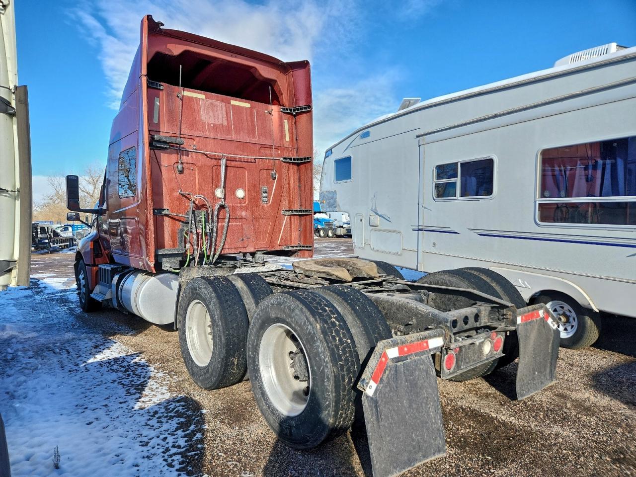 Lot #3311732220 2018 INTERNATIONAL LT625