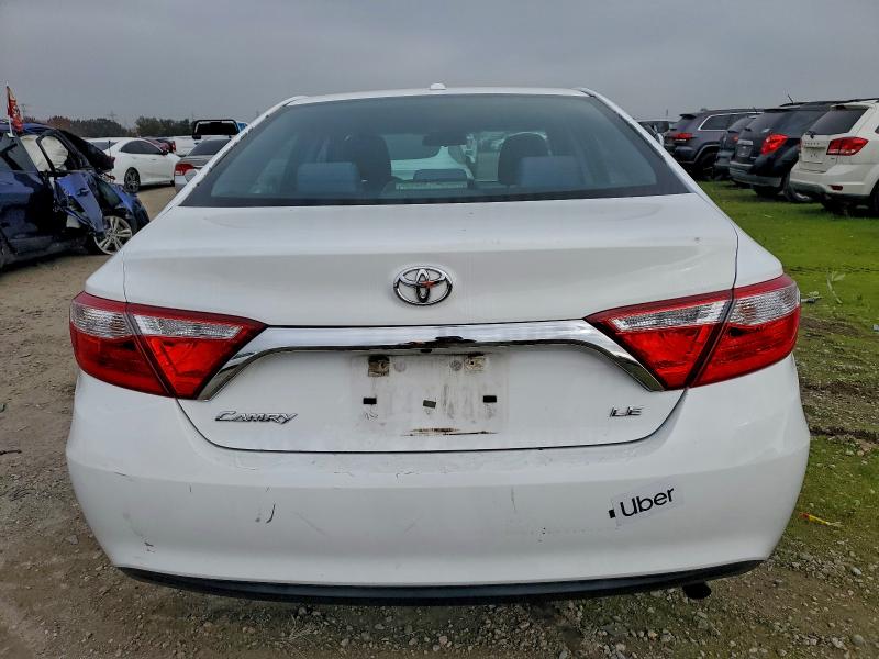 2015 TOYOTA CAMRY LE #3318014518