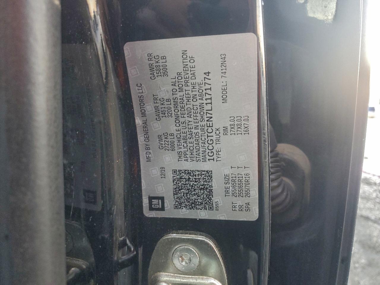 CHEVROLET COLORADO LT