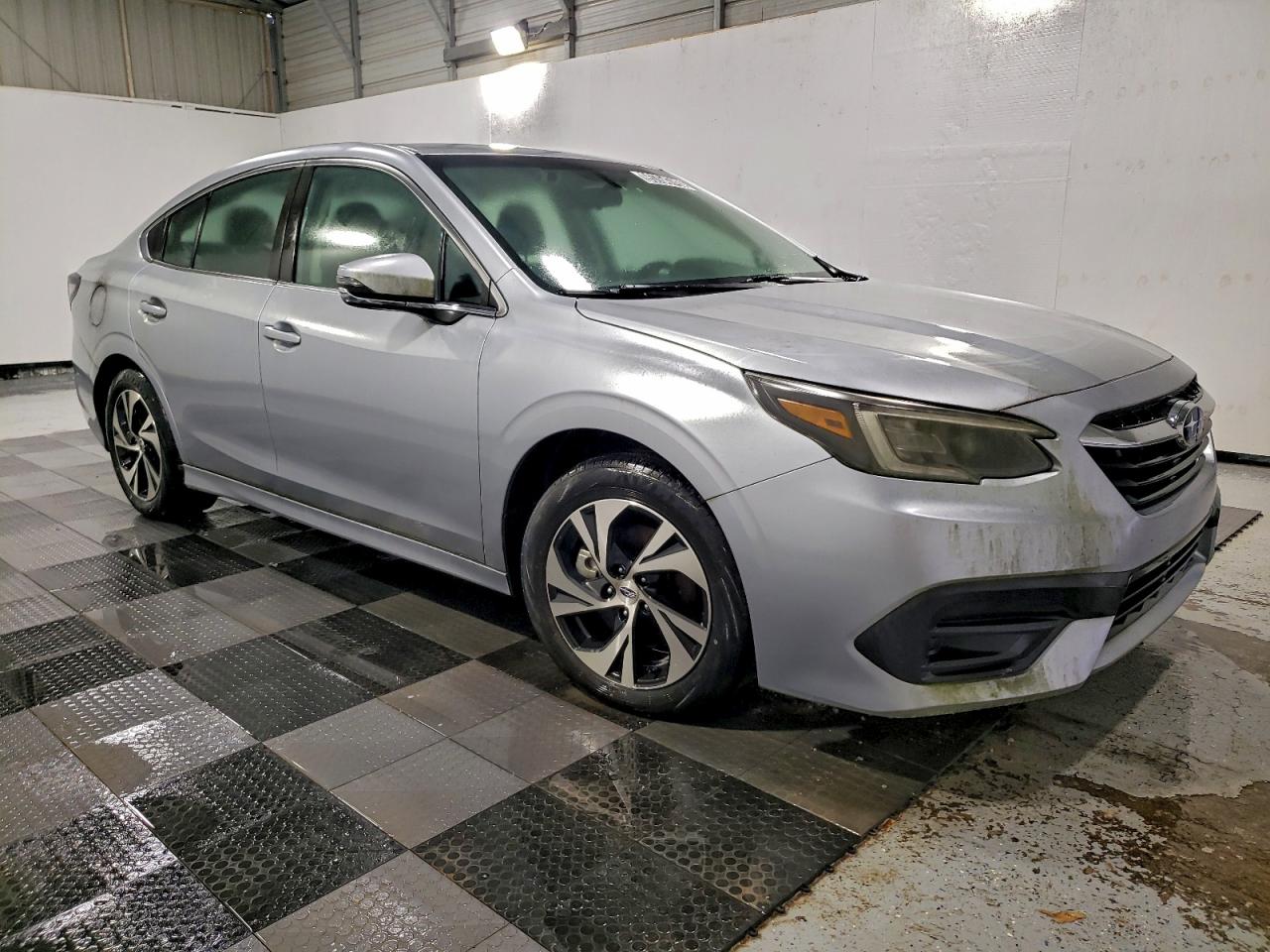 SUBARU LEGACY PREMIUM