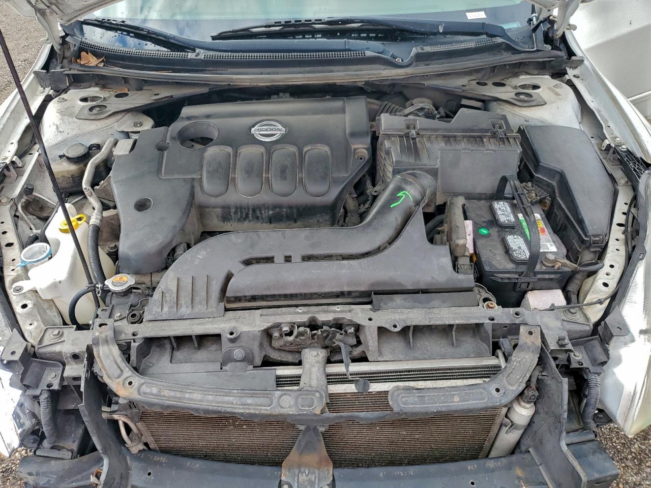 NISSAN ALTIMA BASE