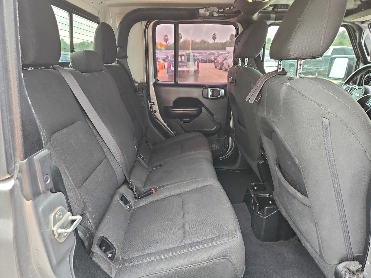 JEEP GLADIATOR SPORT