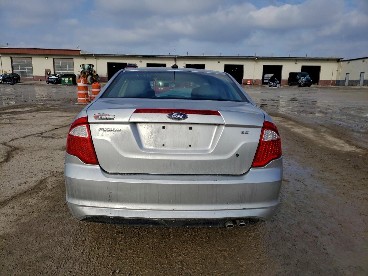 FORD FUSION SE