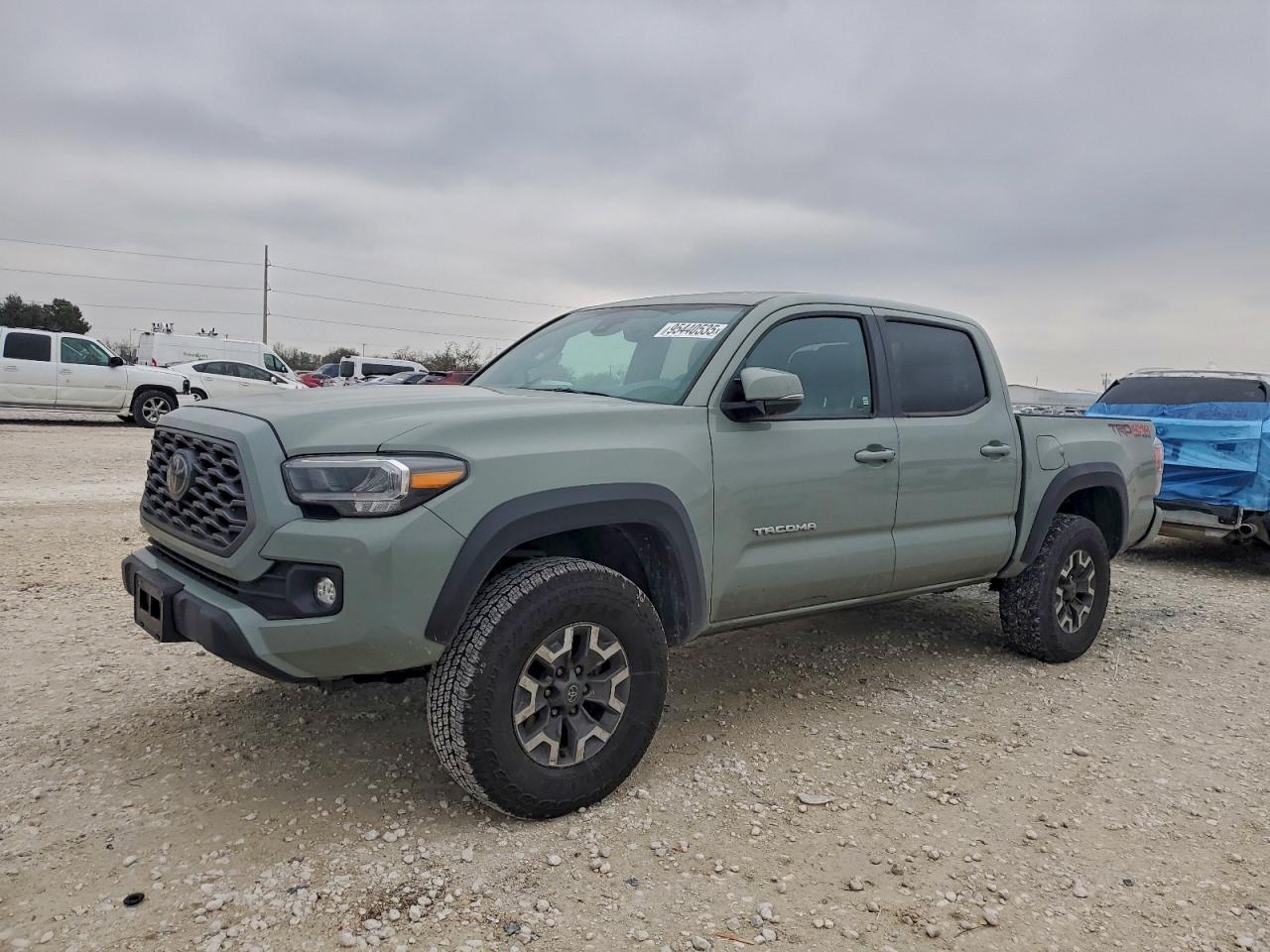 TOYOTA TACOMA DOUBLE CAB