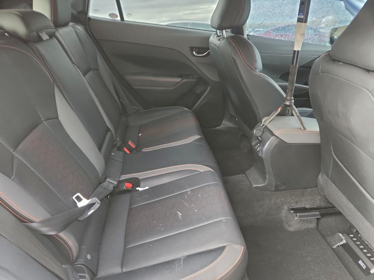 SUBARU CROSSTREK LIMITED