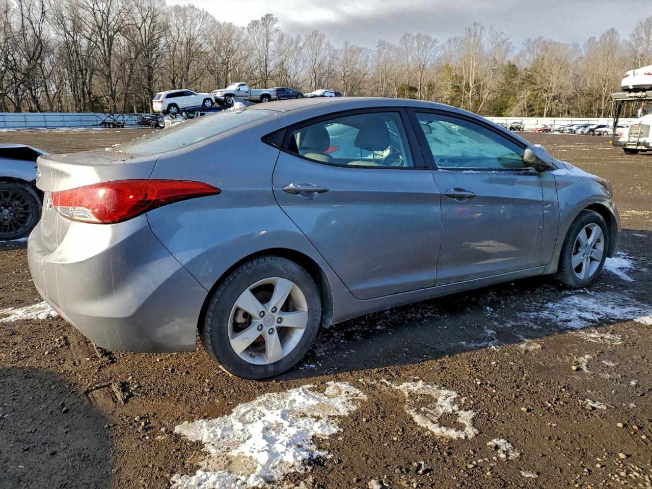 Lot #3316721410 2011 HYUNDAI ELANTRA GL