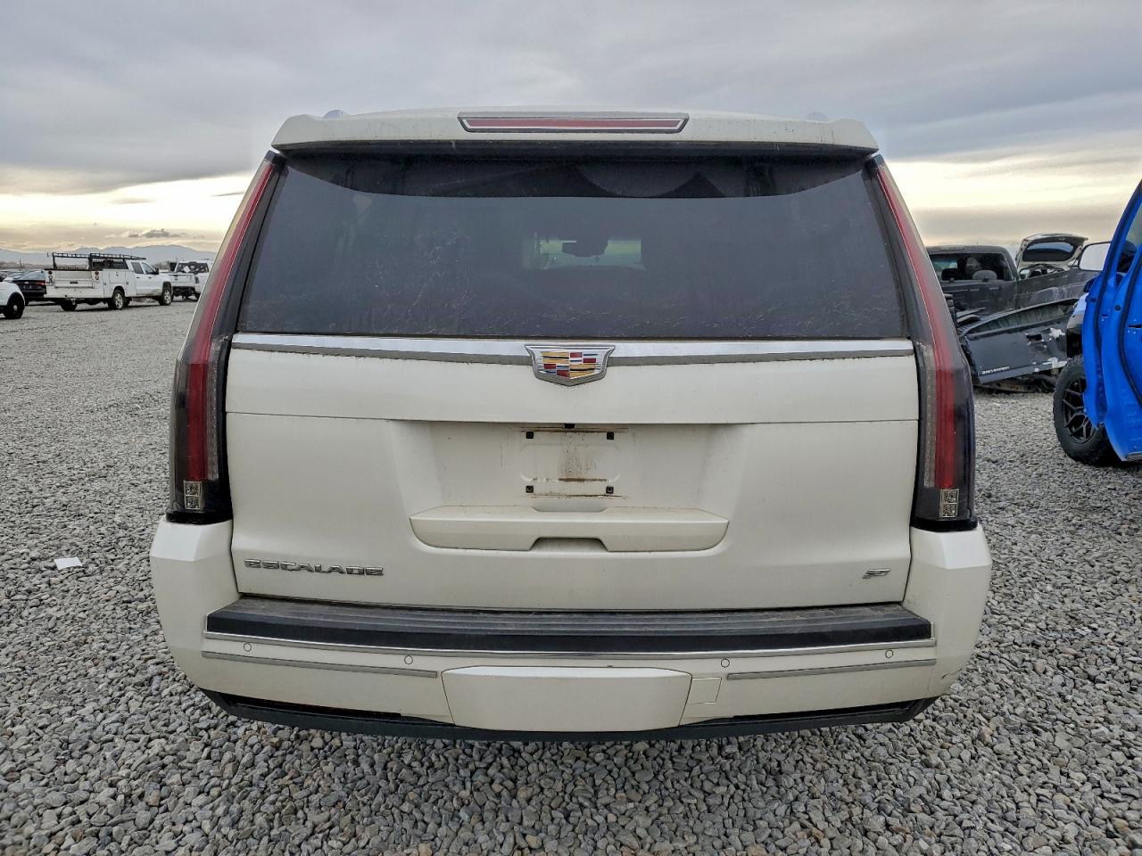 CADILLAC ESCALADE ESV PLATINUM